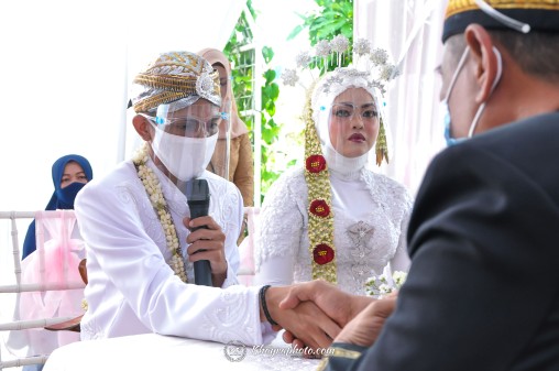 Jasa Foto Pernikahan (6)
